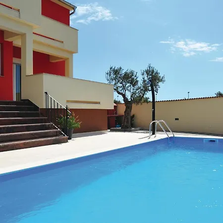 25 Tatil Evi Pakoštane