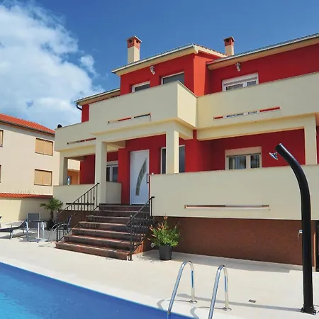 Tatil Evi 25
