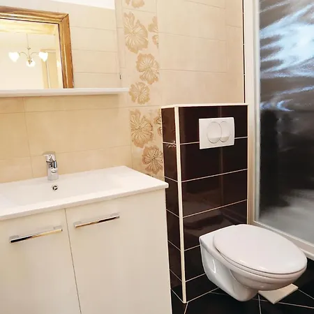 25 Tatil Evi Pakoštane