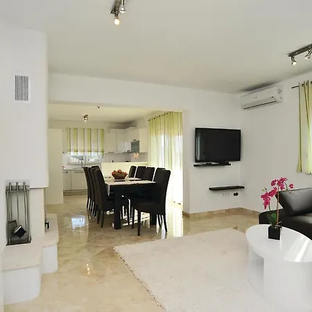 Tatil Evi 25